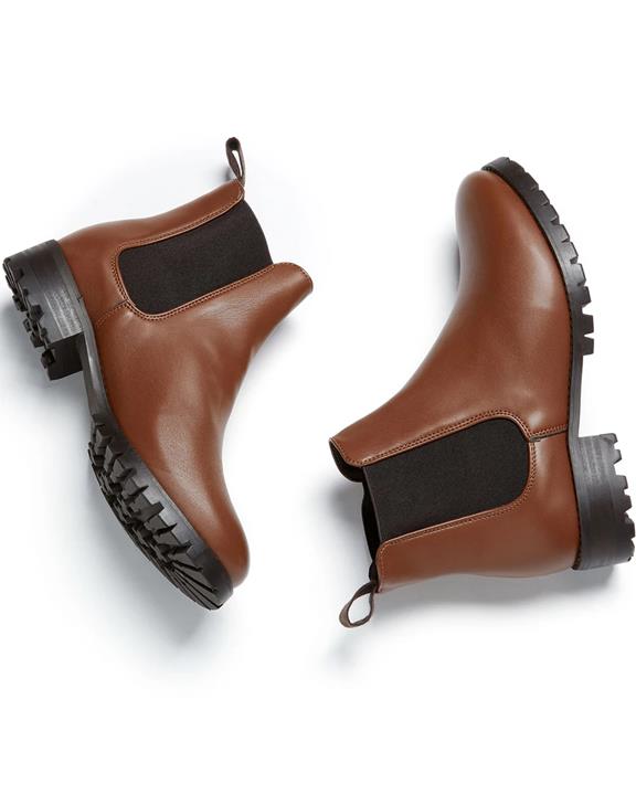  Chelsea Boots Luxe Deep Tread Chestnut Brown