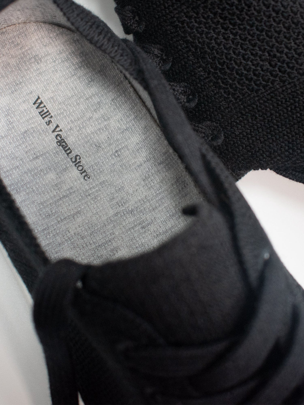 Biodegradable NY Sneakers