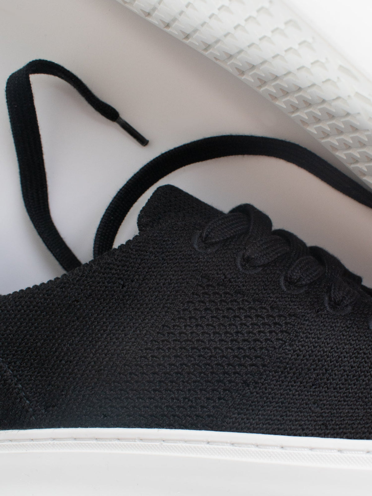  Biodegradable NY Sneakers