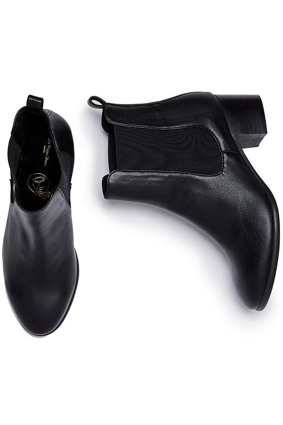  Chelsea Boots Almond Black