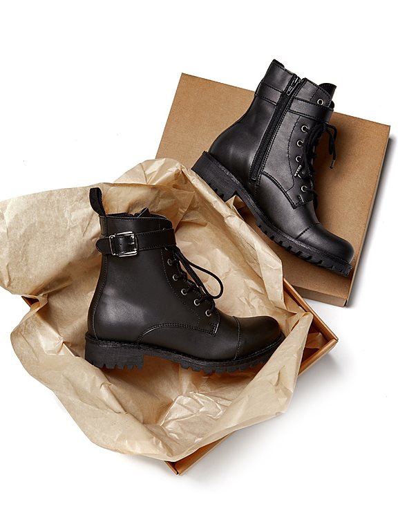  Buckled Work Boots Black
