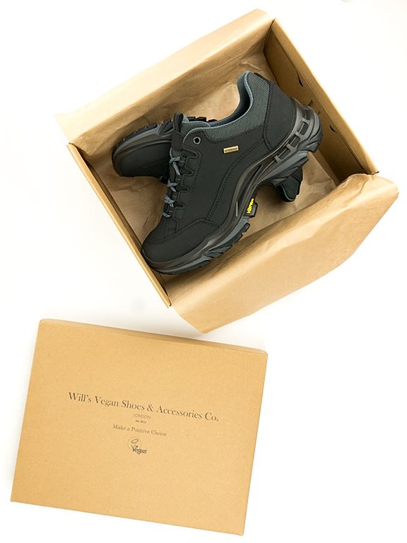  Hiking Shoes Waterproof Black