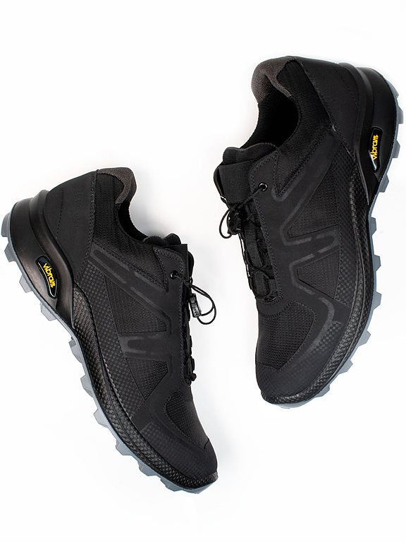  Cross Running Trainers Black