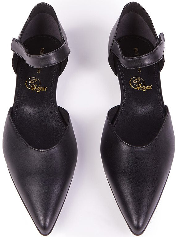  Flats Point Toe Black