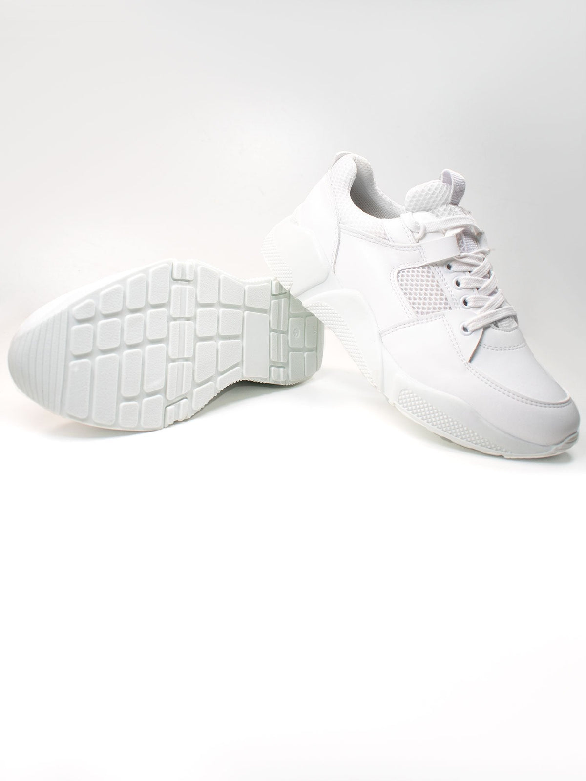  Chicago Low Tops