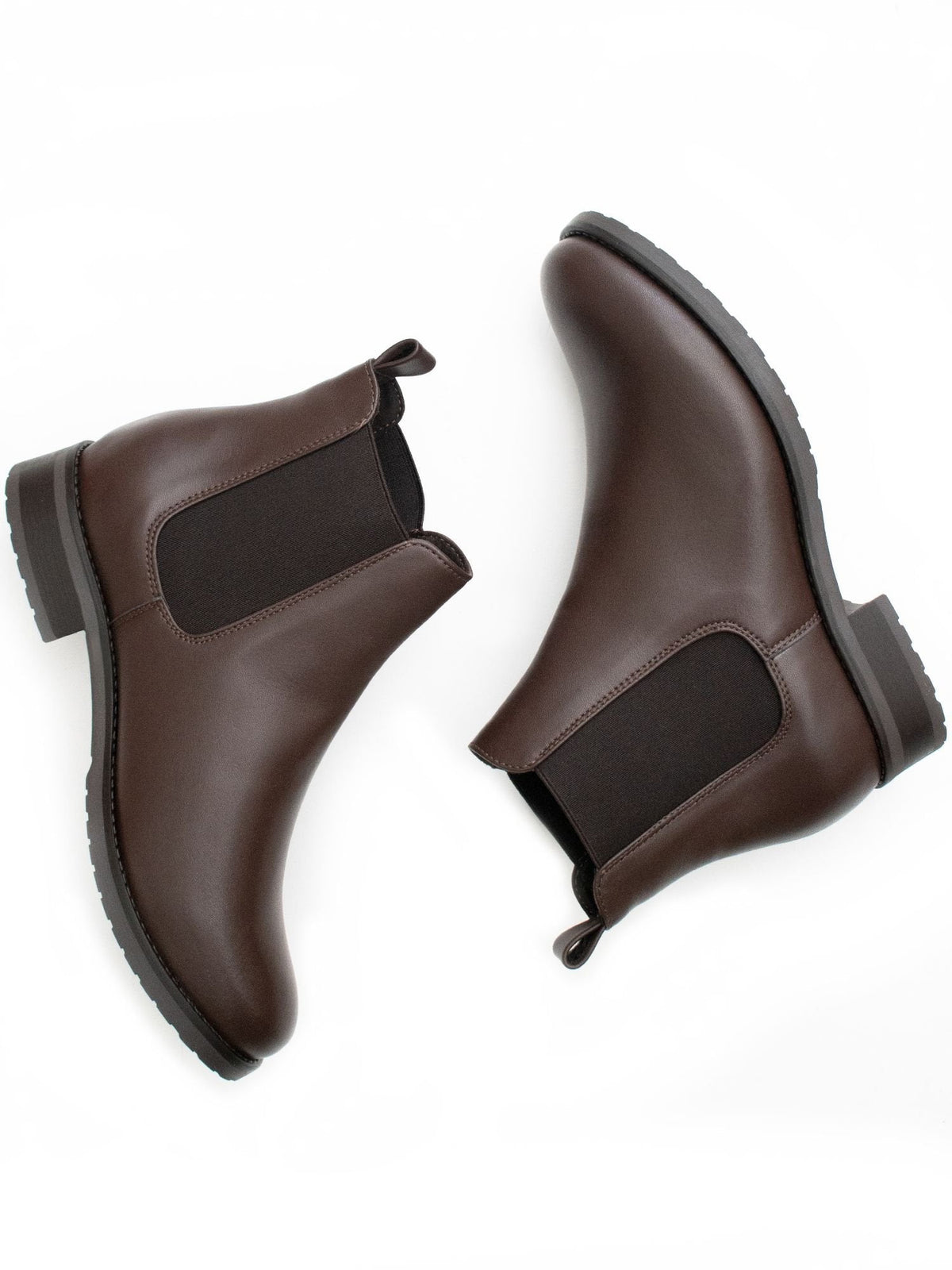  Luxe Smart Chelsea Boots